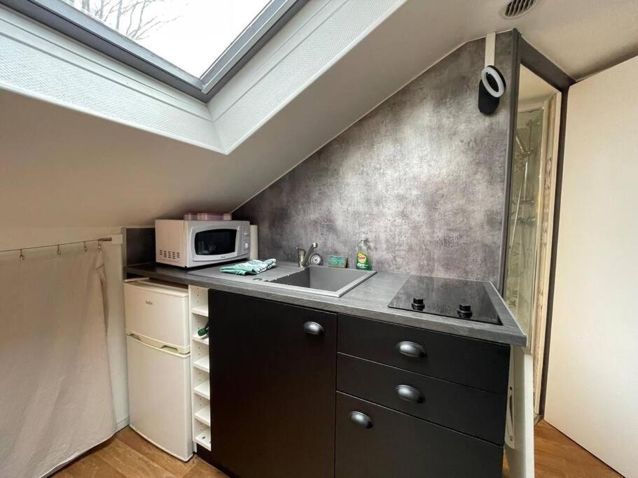 Appartement Le Cinq Sens, Studio Proche De La Gare à Pontoise Extérieur photo
