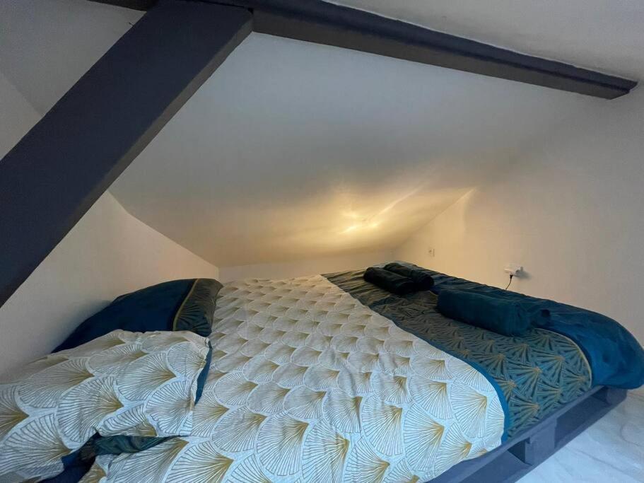 Appartement Le Cinq Sens, Studio Proche De La Gare à Pontoise Extérieur photo