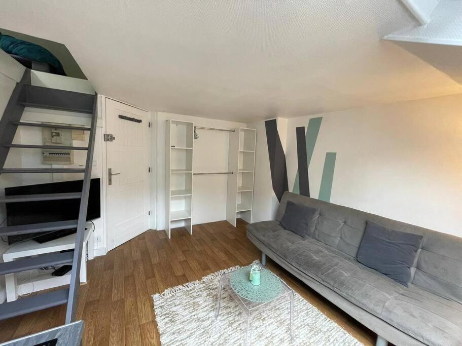Appartement Le Cinq Sens, Studio Proche De La Gare à Pontoise Extérieur photo