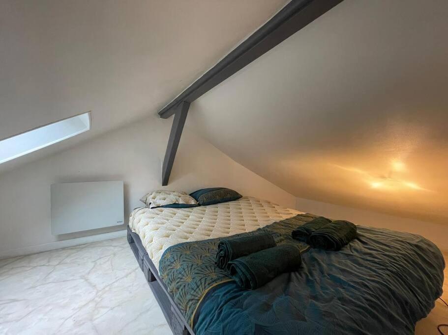 Appartement Le Cinq Sens, Studio Proche De La Gare à Pontoise Extérieur photo